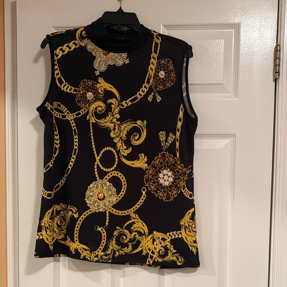 Chic Black and Gold Chain Pattern Sleeveless Blouse